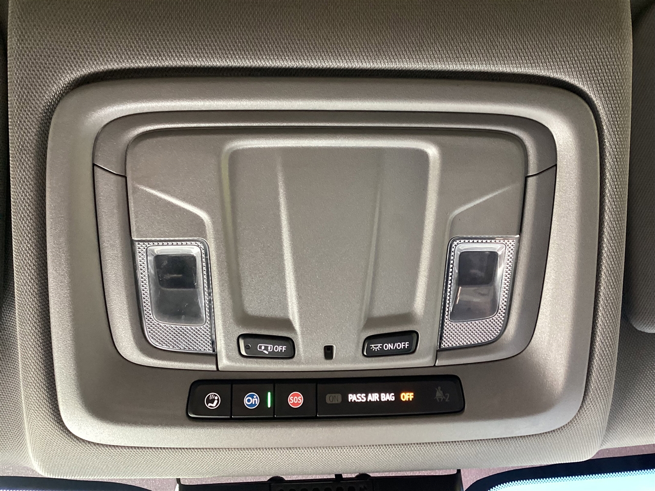 Chevrolet Silverado 1500 4WD Crew Cab 147" Custom Trail Boss 2024