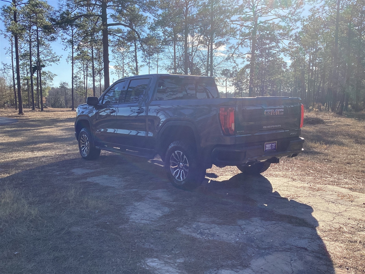 GMC Sierra 1500 4WD Crew Cab 147" AT4 2019