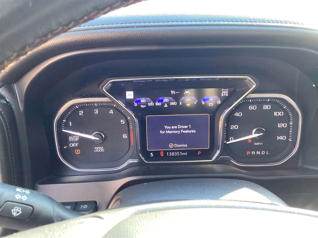 GMC Sierra 1500 4WD Crew Cab 147" AT4 2019