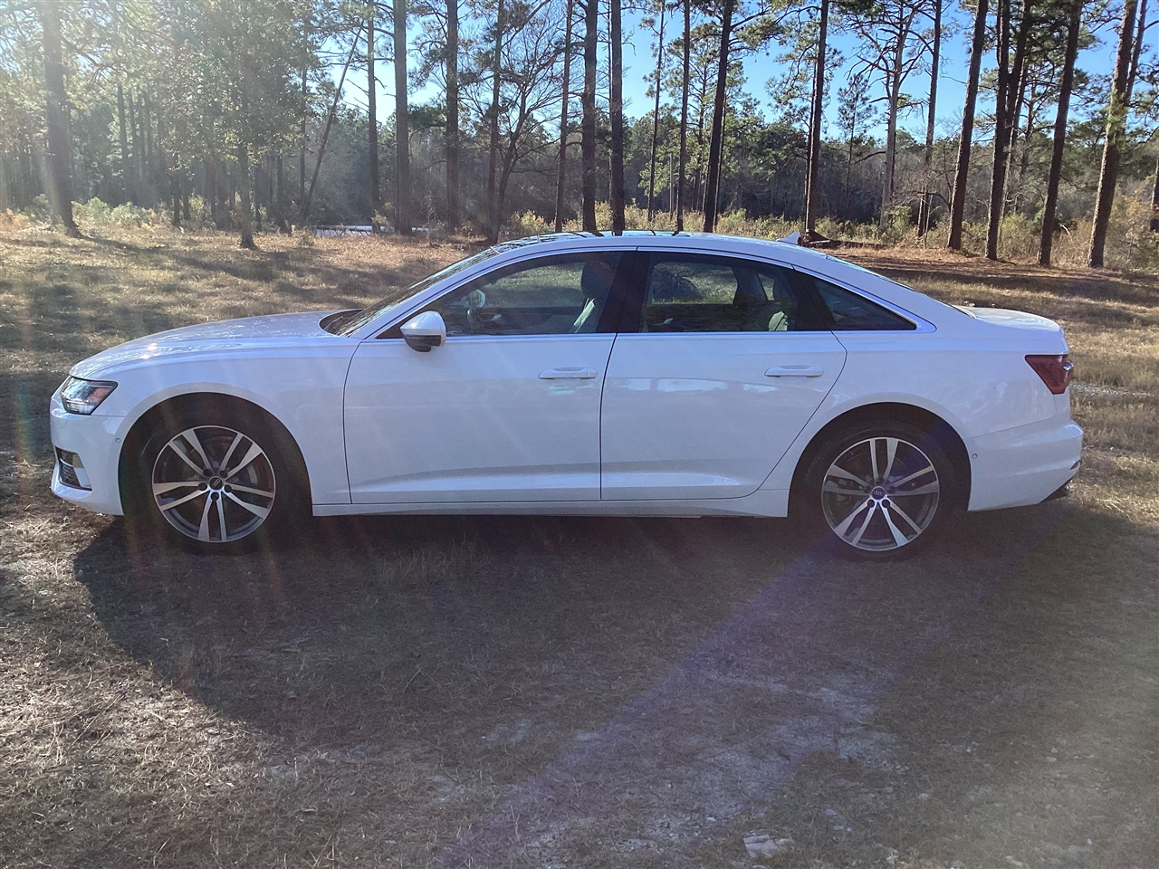 Audi A6 Sedan Premium 45 TFSI quattro 2023