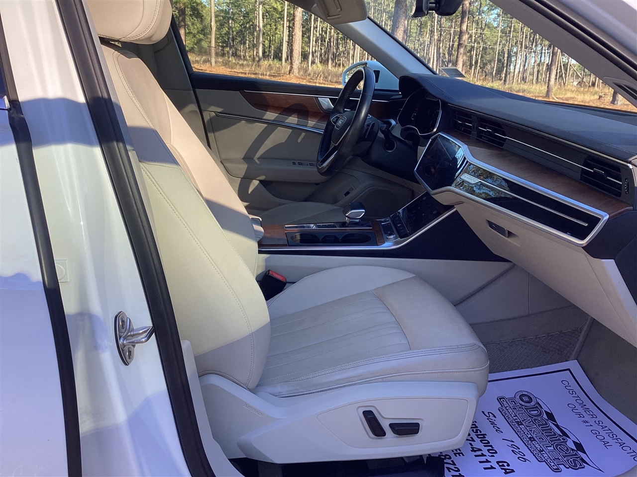 Audi A6 Sedan Premium 45 TFSI quattro 2023