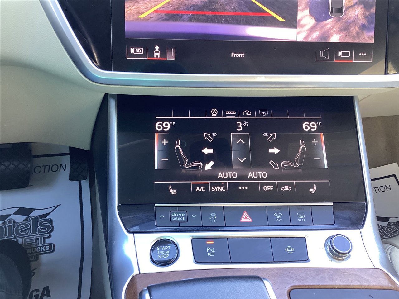 Audi A6 Sedan Premium 45 TFSI quattro 2023