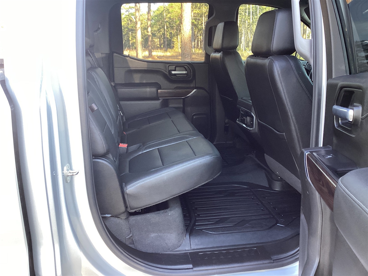 GMC Sierra 1500 2WD Crew Cab 147" SLT 2021