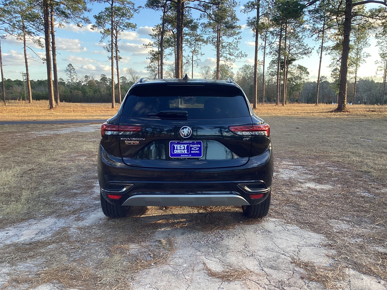 Buick Envision FWD 4dr Essence 2022