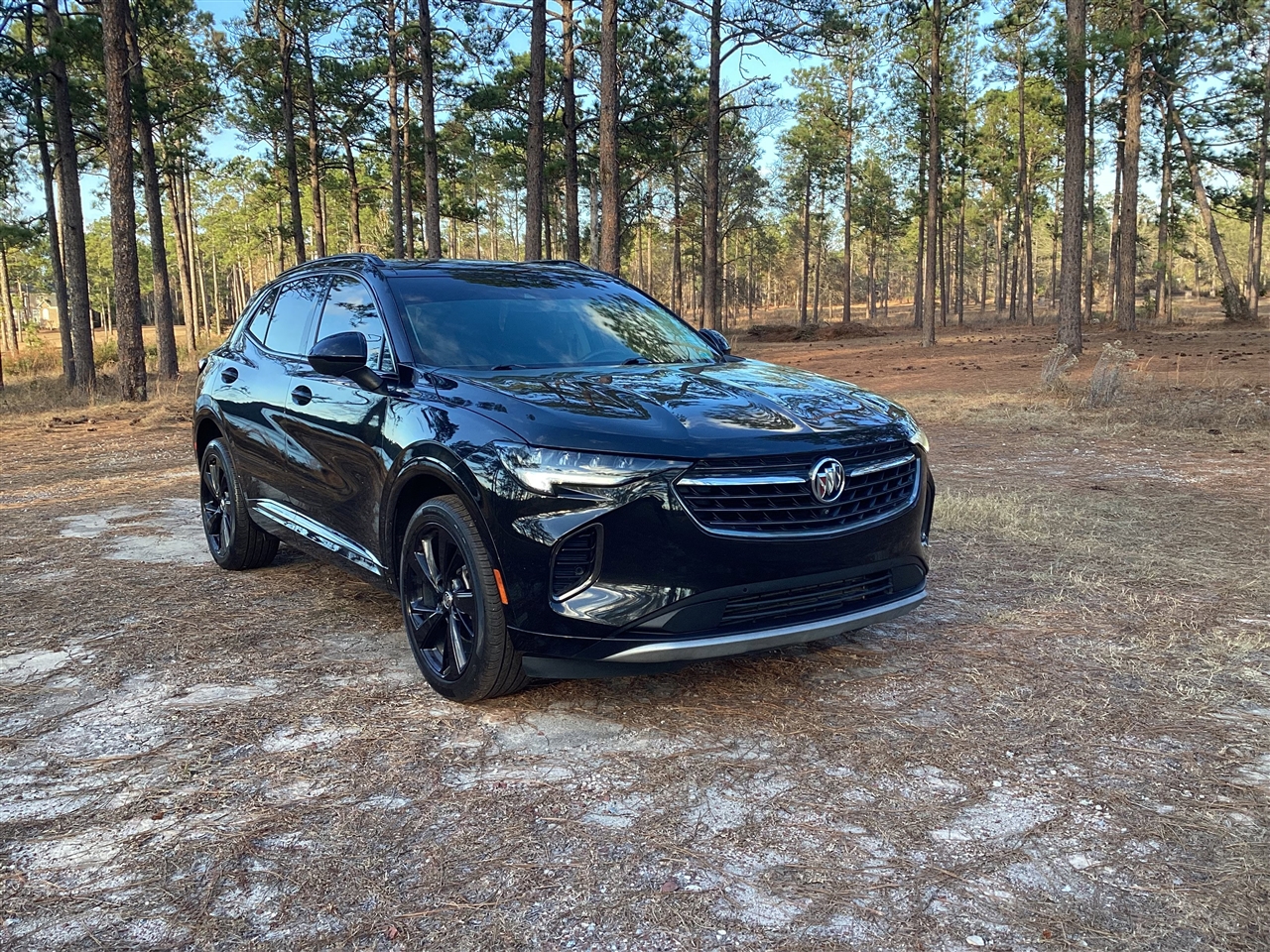 Buick Envision FWD 4dr Essence 2022