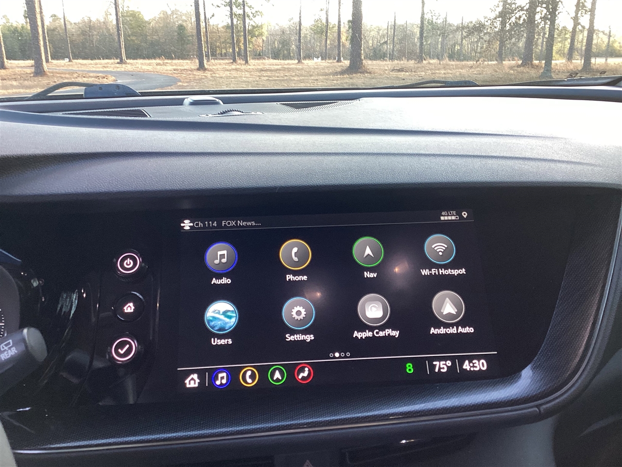 Buick Envision FWD 4dr Essence 2022