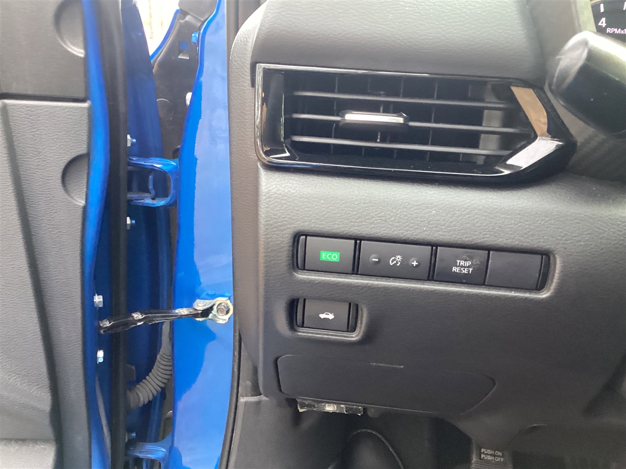 Nissan Sentra SV CVT 2024