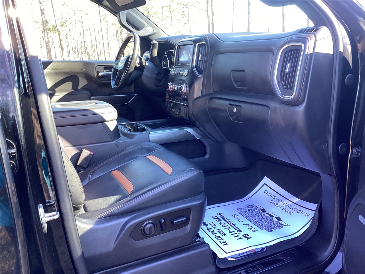 GMC Sierra 1500 4WD Crew Cab 147" AT4 2020