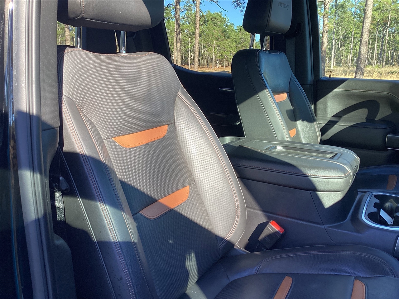 GMC Sierra 1500 4WD Crew Cab 147" AT4 2020