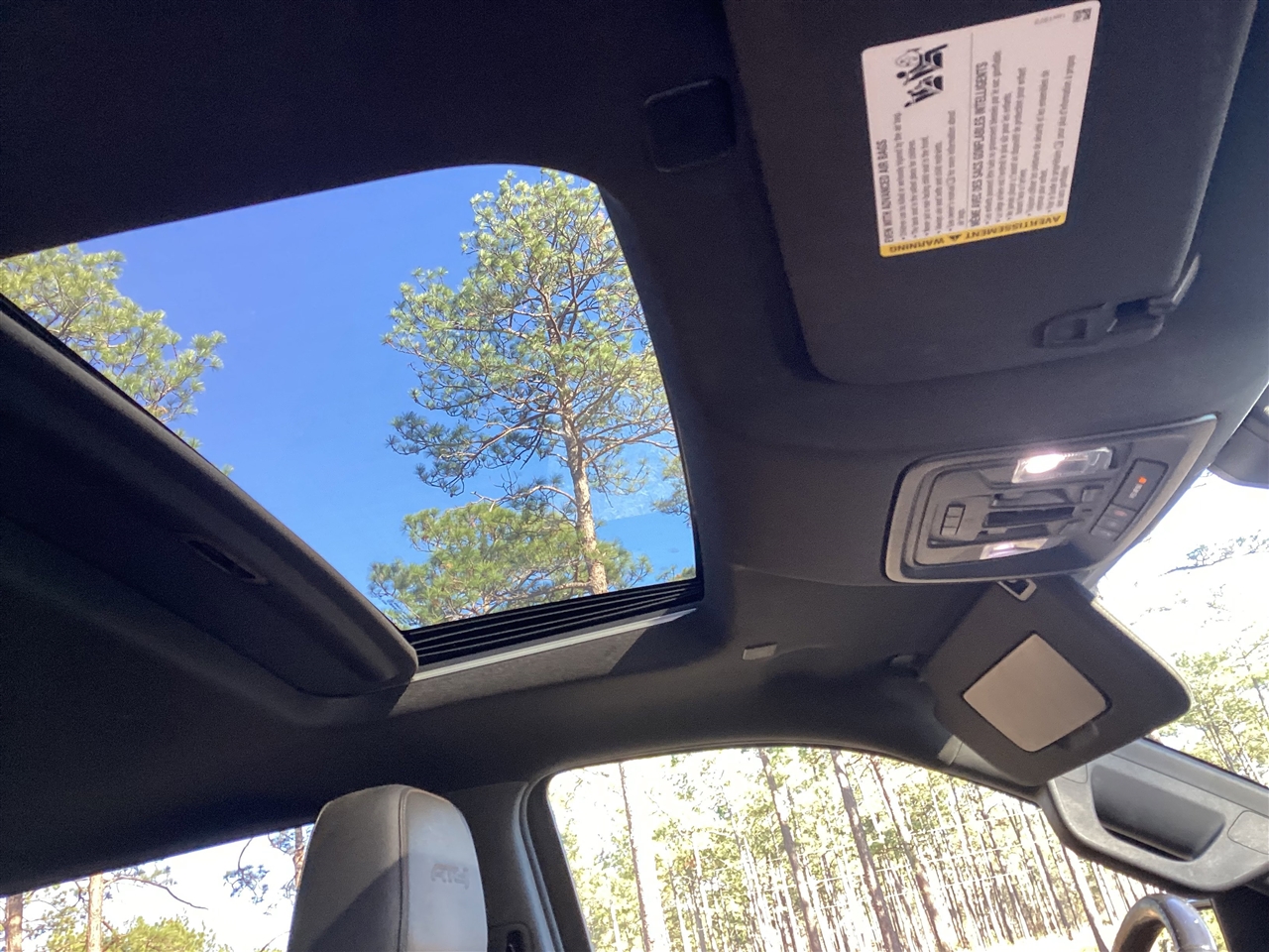 GMC Sierra 1500 4WD Crew Cab 147" AT4 2020