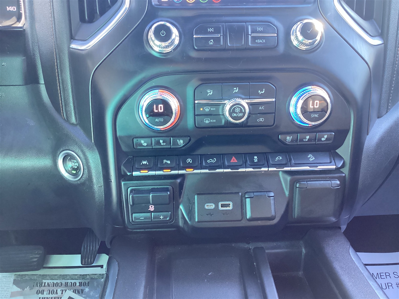 GMC Sierra 1500 4WD Crew Cab 147" AT4 2020