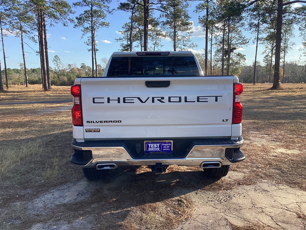 Chevrolet Silverado 1500 4WD Crew Cab 147" LT w/1LT 2022