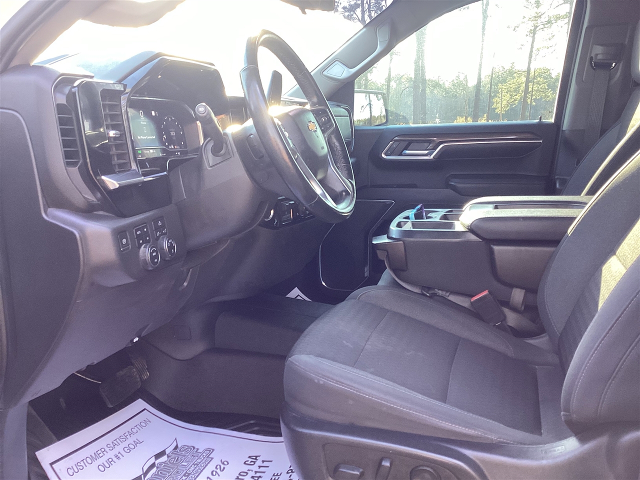 Chevrolet Silverado 1500 4WD Crew Cab 147" LT w/1LT 2022