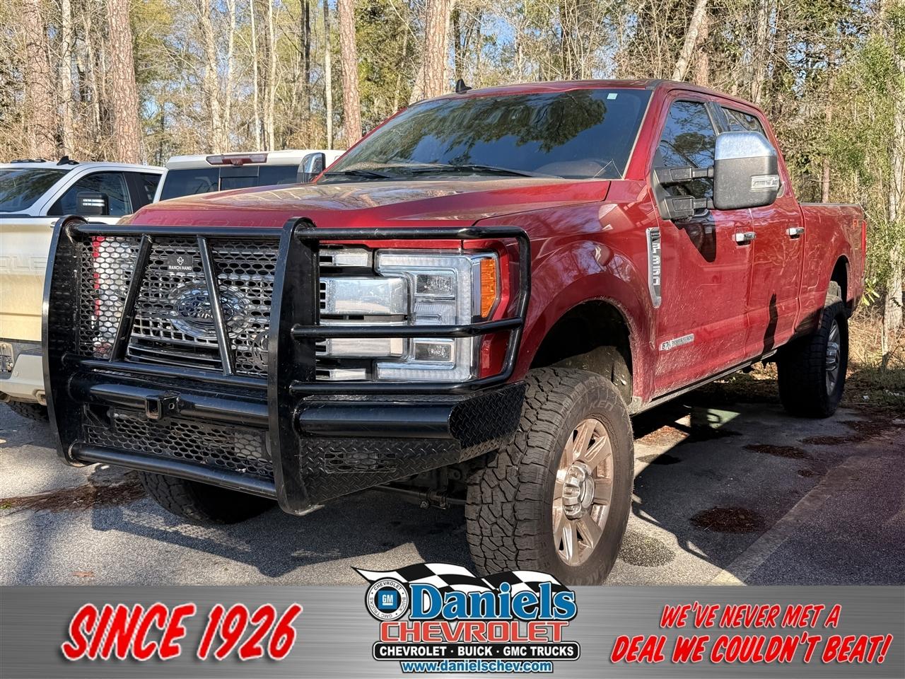 2019 Ford Super Duty F-350 SRW XL 4WD Crew Cab 6.75' Box