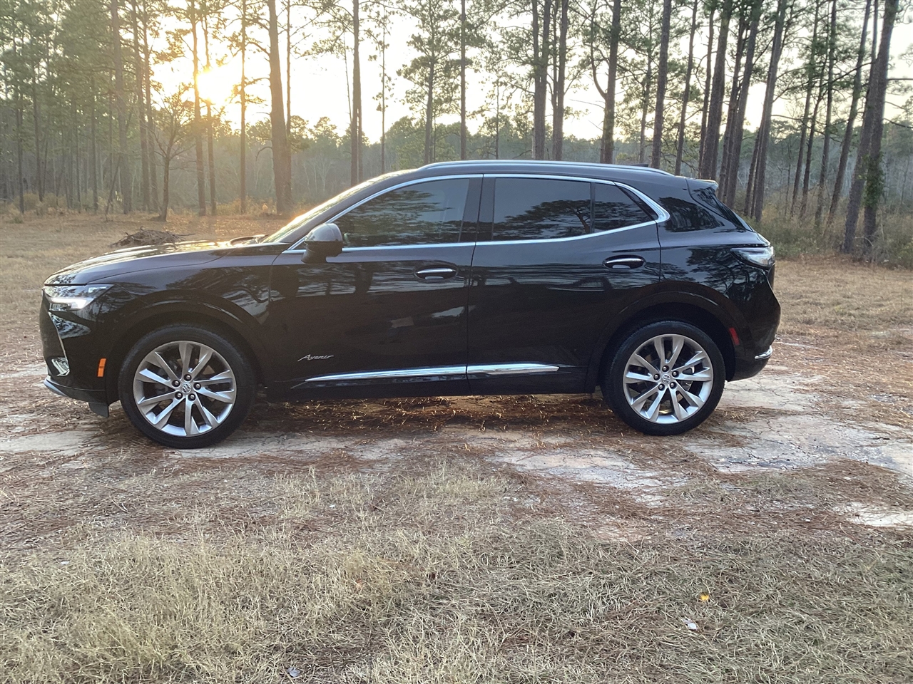 Buick Envision FWD 4dr Avenir 2023