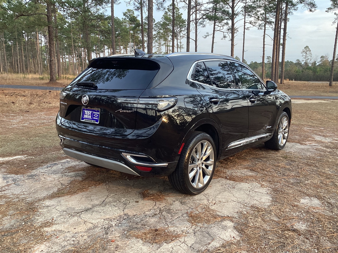 Buick Envision FWD 4dr Avenir 2023