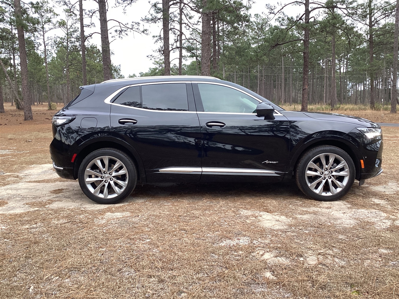 Buick Envision FWD 4dr Avenir 2023