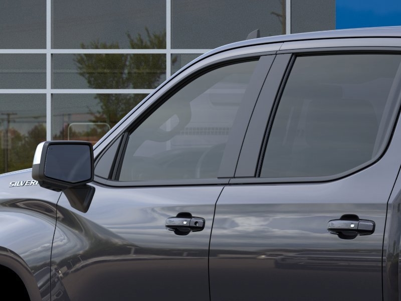 Chevrolet Silverado 1500 4WD Crew Cab 147" LT w/1LT 2024