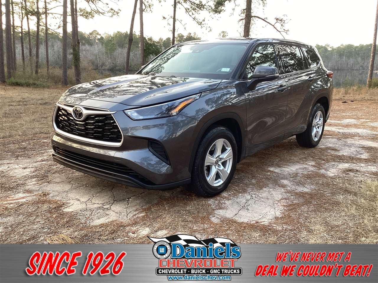 Toyota Highlander L FWD (Natl) 2022