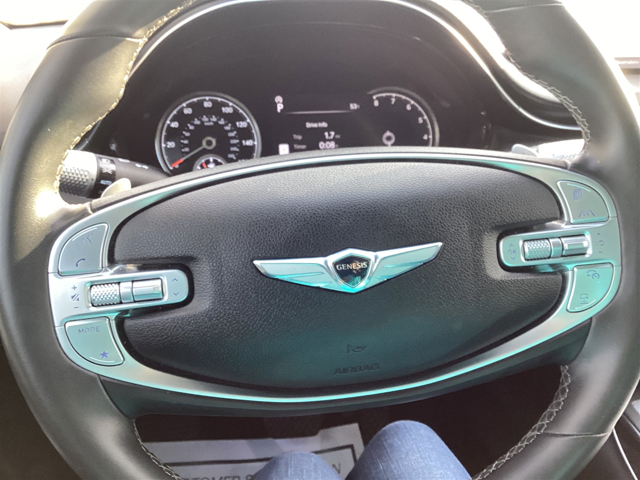 Genesis GV70 2.5T AWD 2025