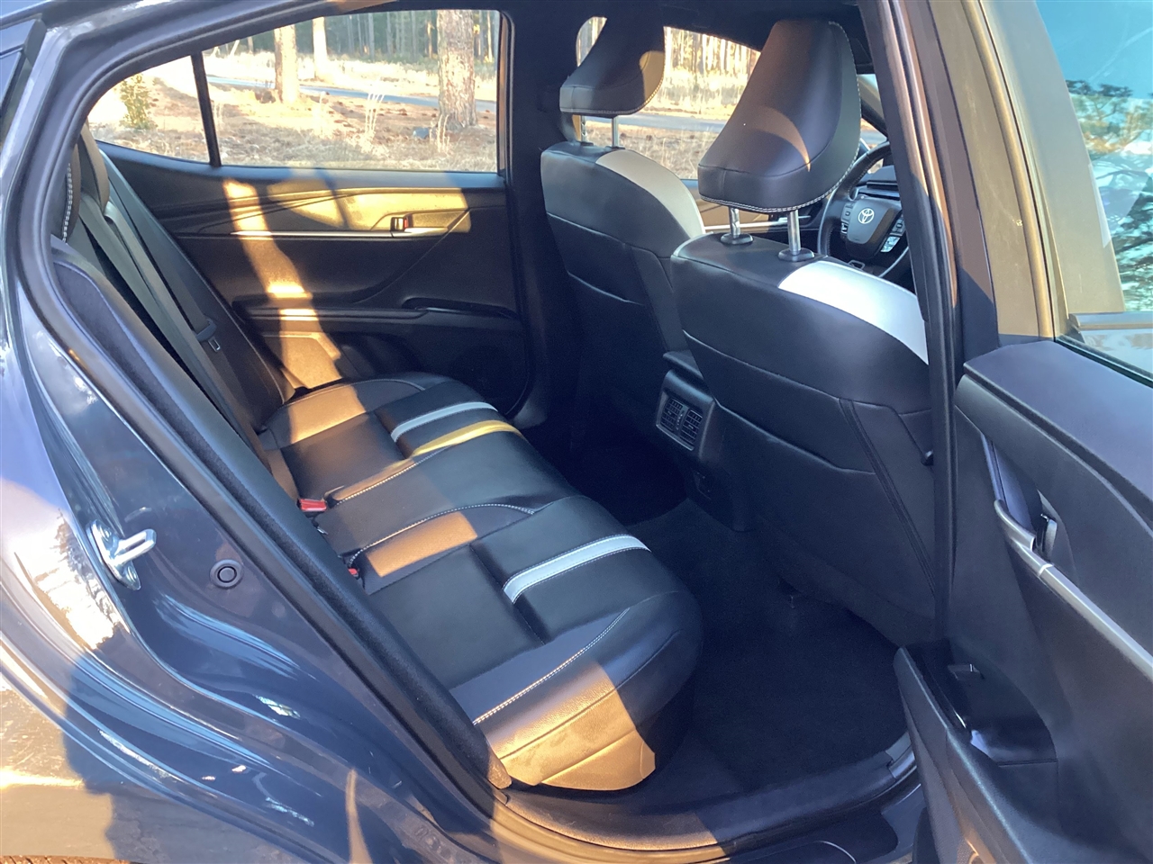 Toyota Camry XLE (Natl) 2025