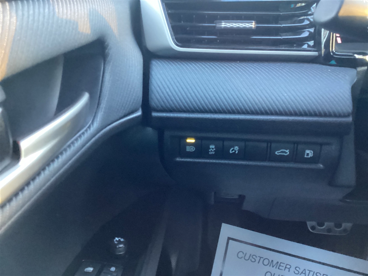 Toyota Camry XLE (Natl) 2025