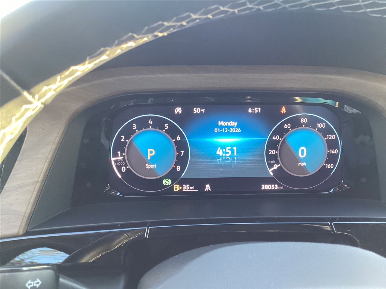 Volkswagen Atlas 2.0T SE w/Technology FWD 2024