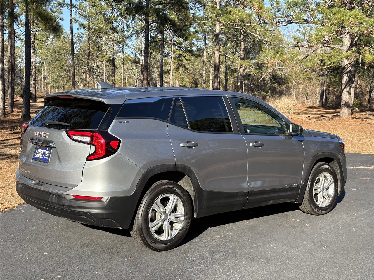 GMC Terrain FWD 4dr SLE 2024