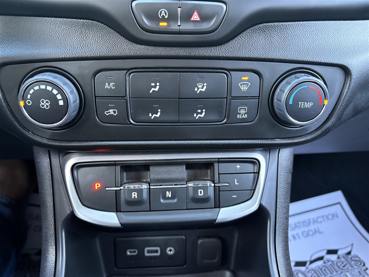 GMC Terrain FWD 4dr SLE 2024