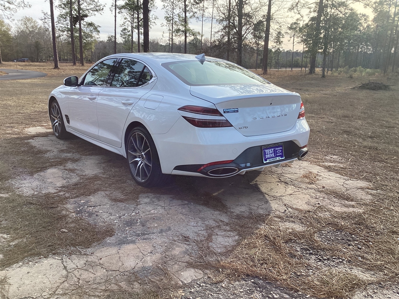 Genesis G70 2.5T RWD 2025