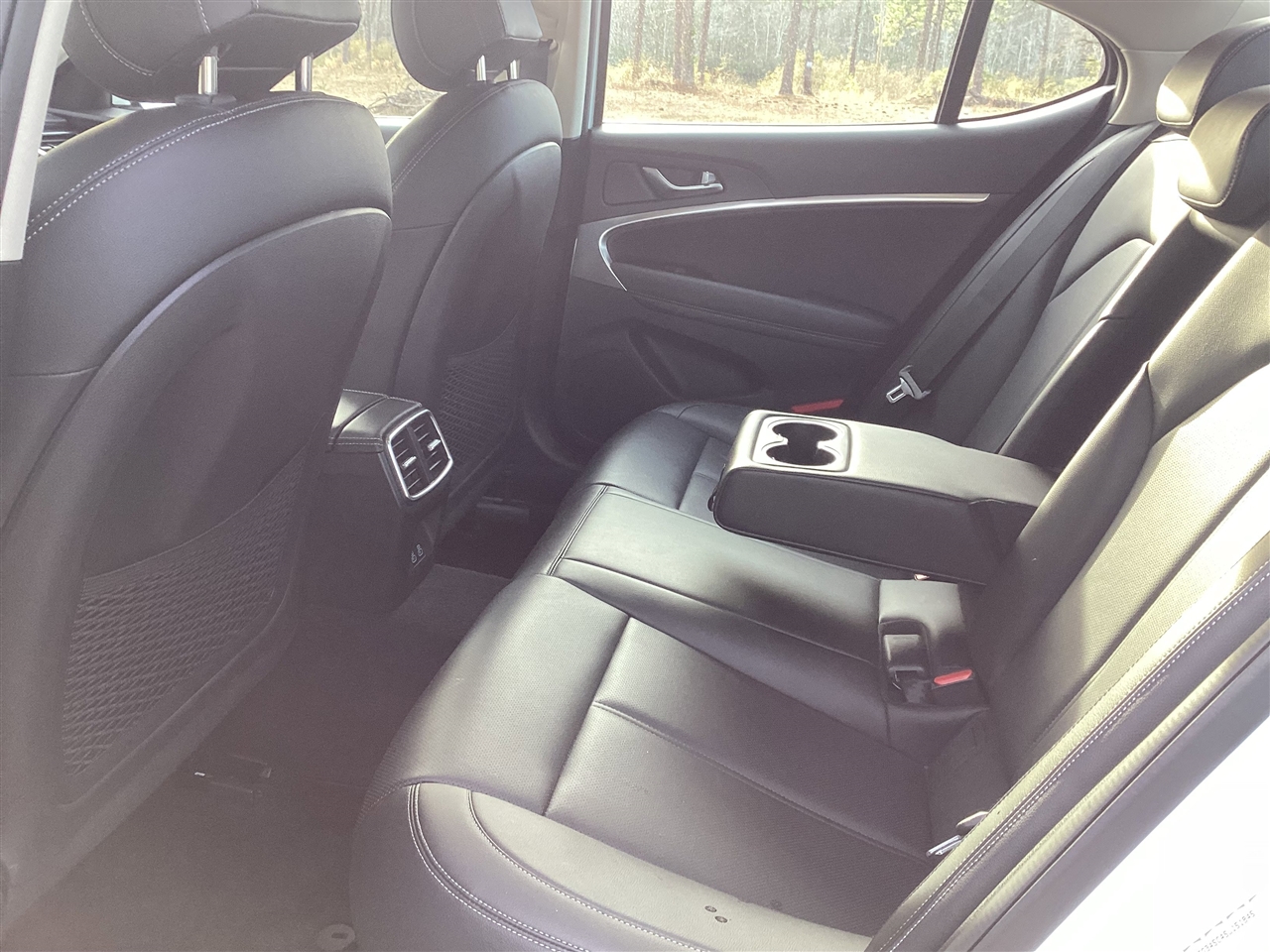 Genesis G70 2.5T RWD 2025