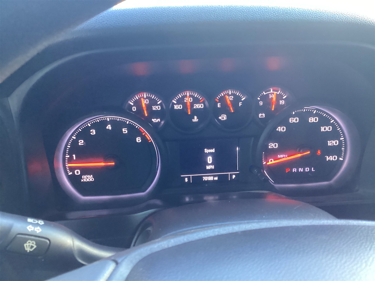 Chevrolet Silverado 1500 2WD Crew Cab 147" Custom 2020