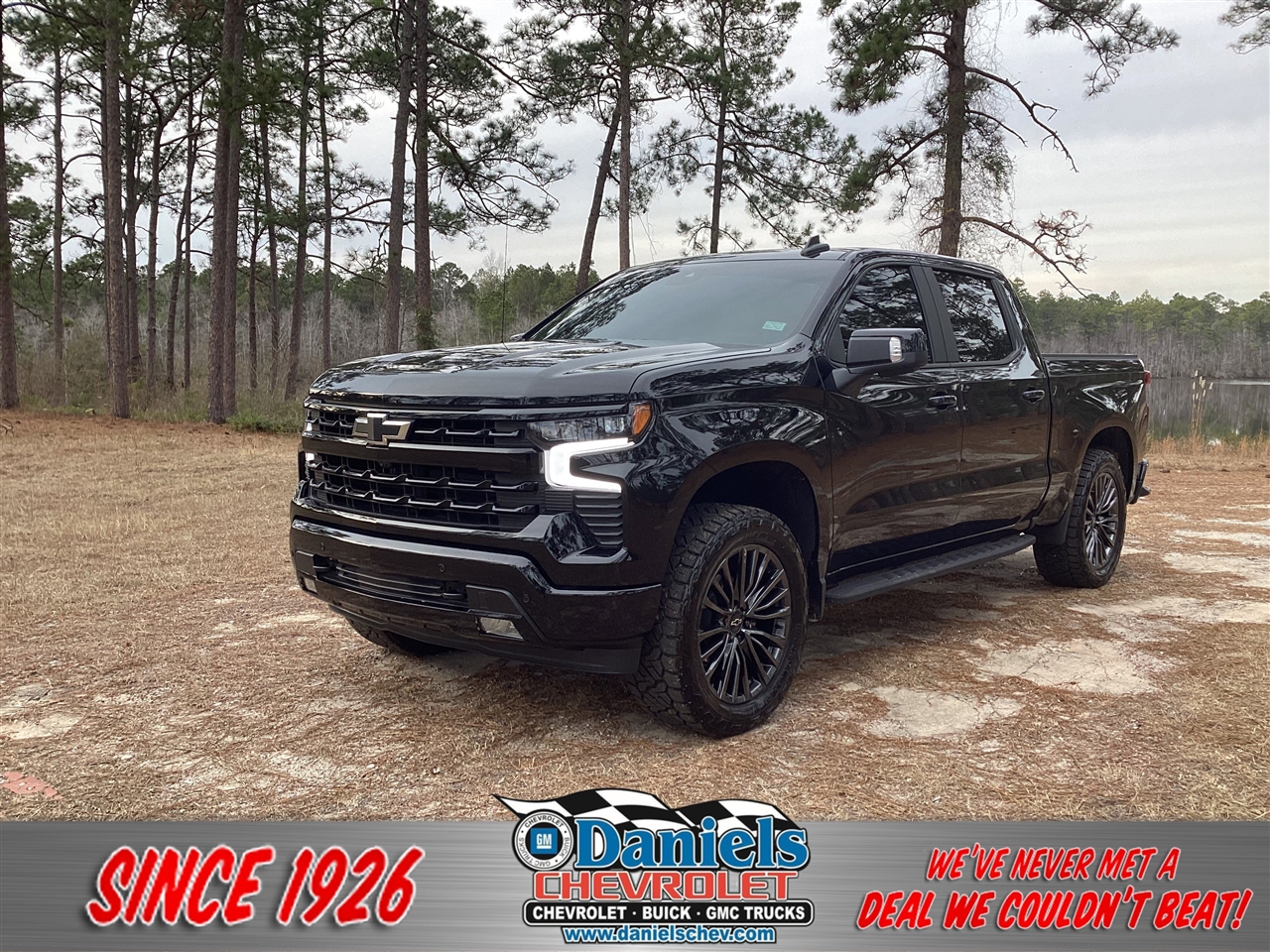 2025 Chevrolet Silverado 1500 4WD Crew Cab 147" RST