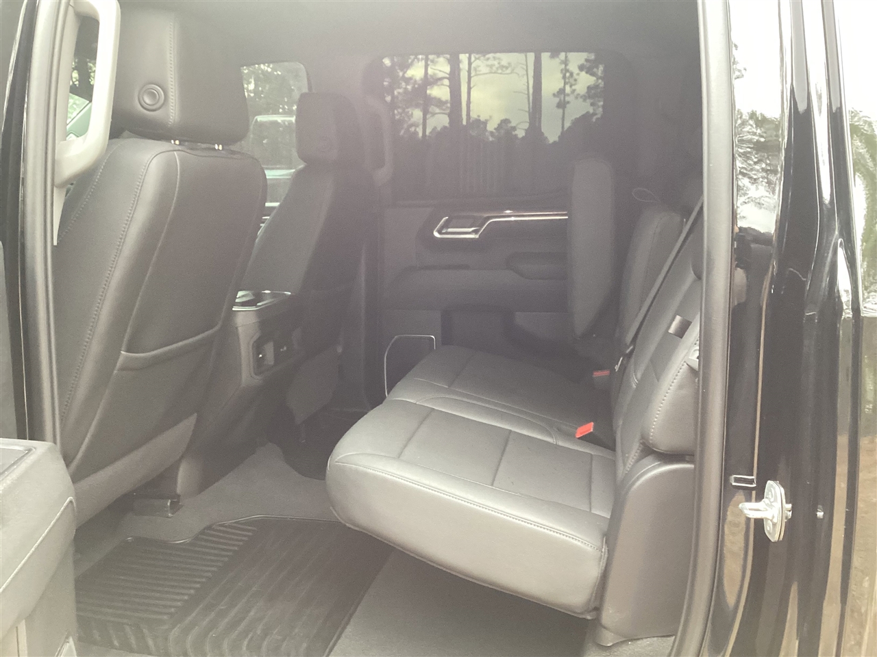 Chevrolet Silverado 1500 4WD Crew Cab 147" RST 2025