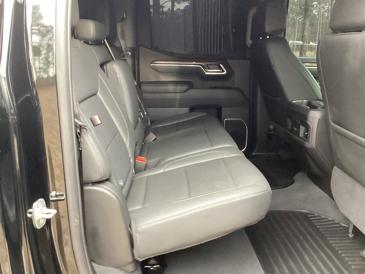 Chevrolet Silverado 1500 4WD Crew Cab 147" RST 2025