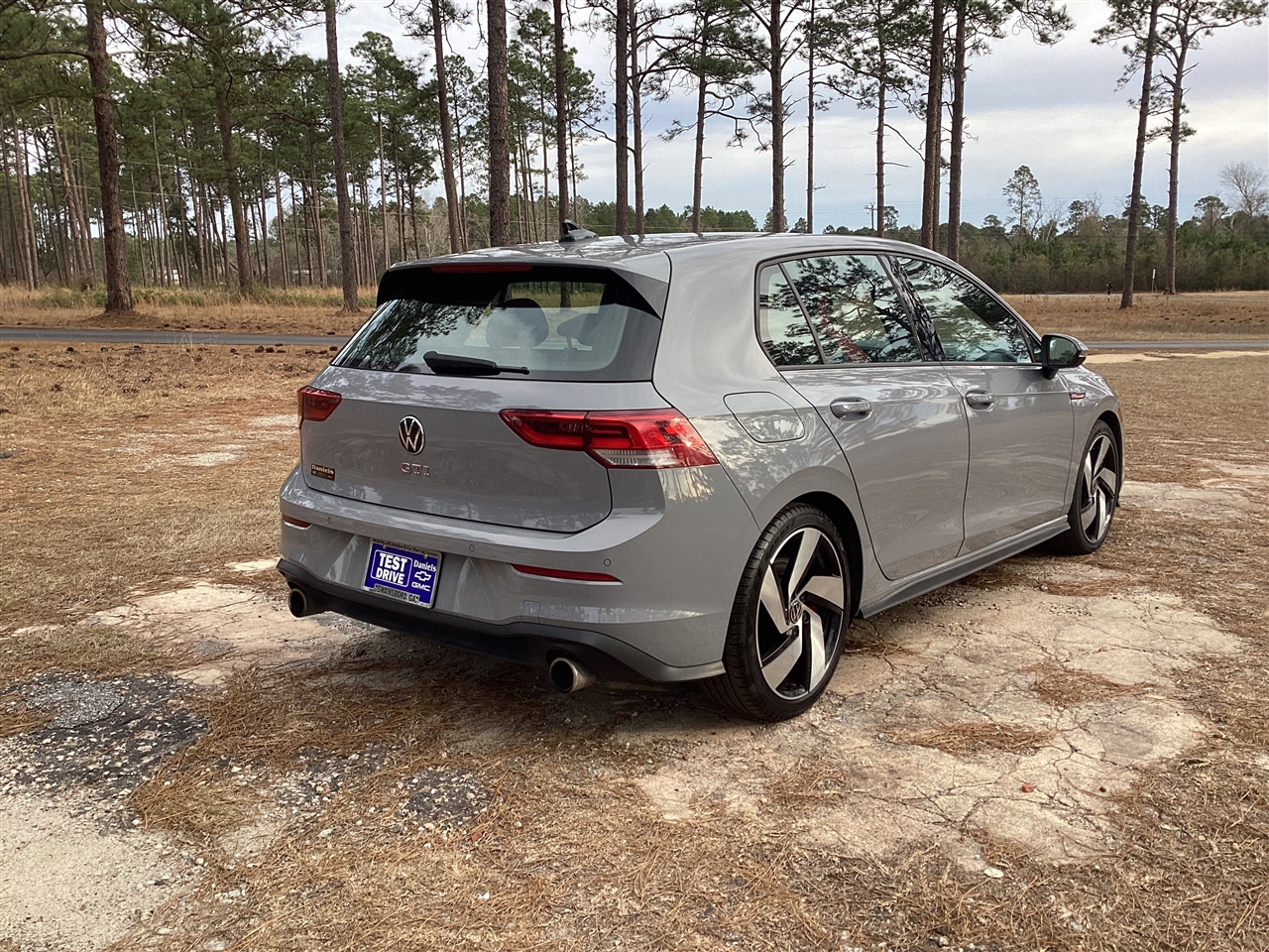 Volkswagen Golf GTI 2.0T S DSG 2024