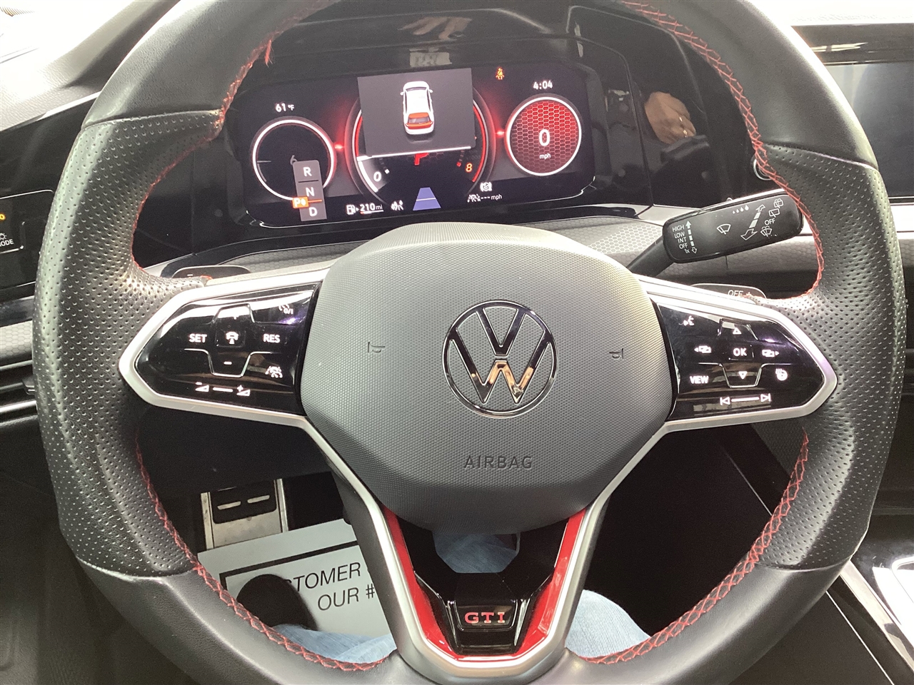 Volkswagen Golf GTI 2.0T S DSG 2024