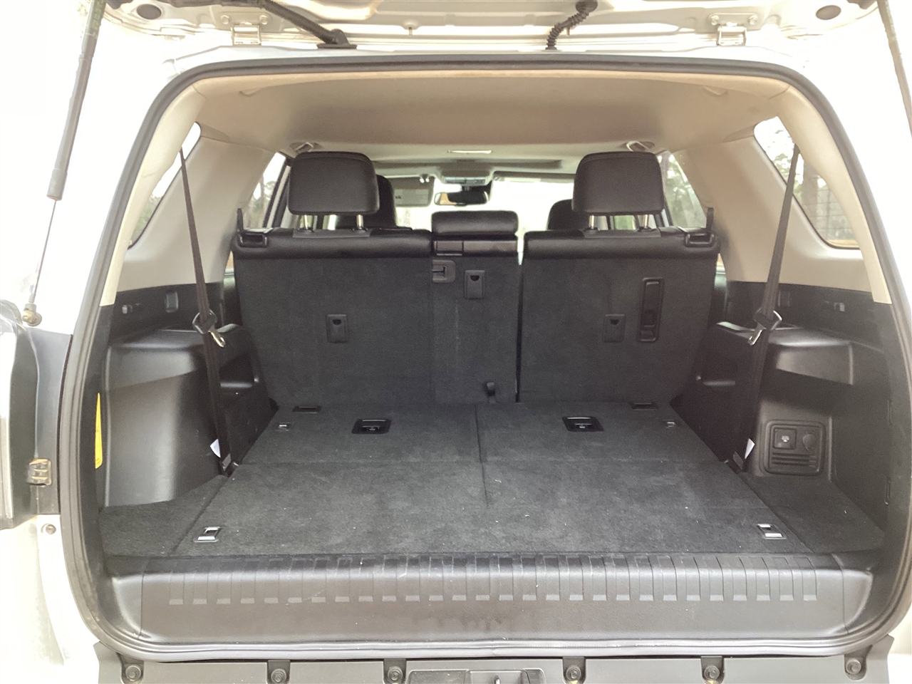 Toyota 4Runner SR5 Premium 2WD (Natl) 2023