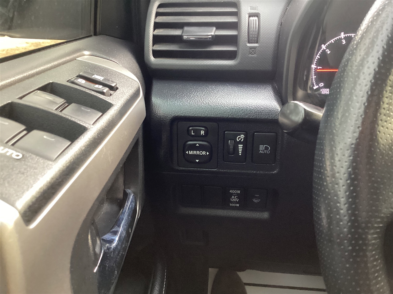 Toyota 4Runner SR5 Premium 2WD (Natl) 2023