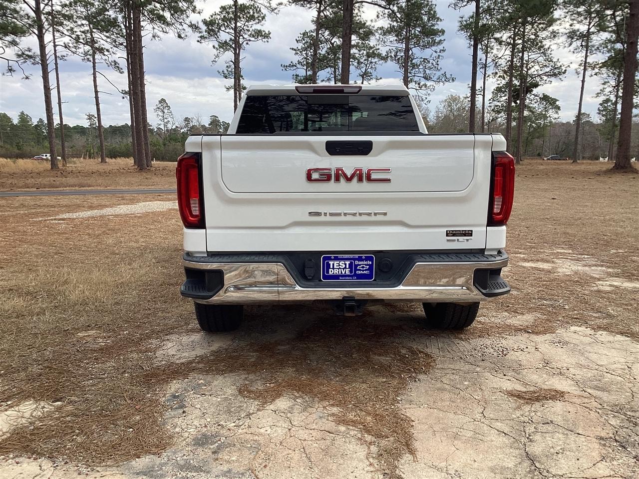 GMC Sierra 1500 4WD Crew Cab 147" SLT 2020