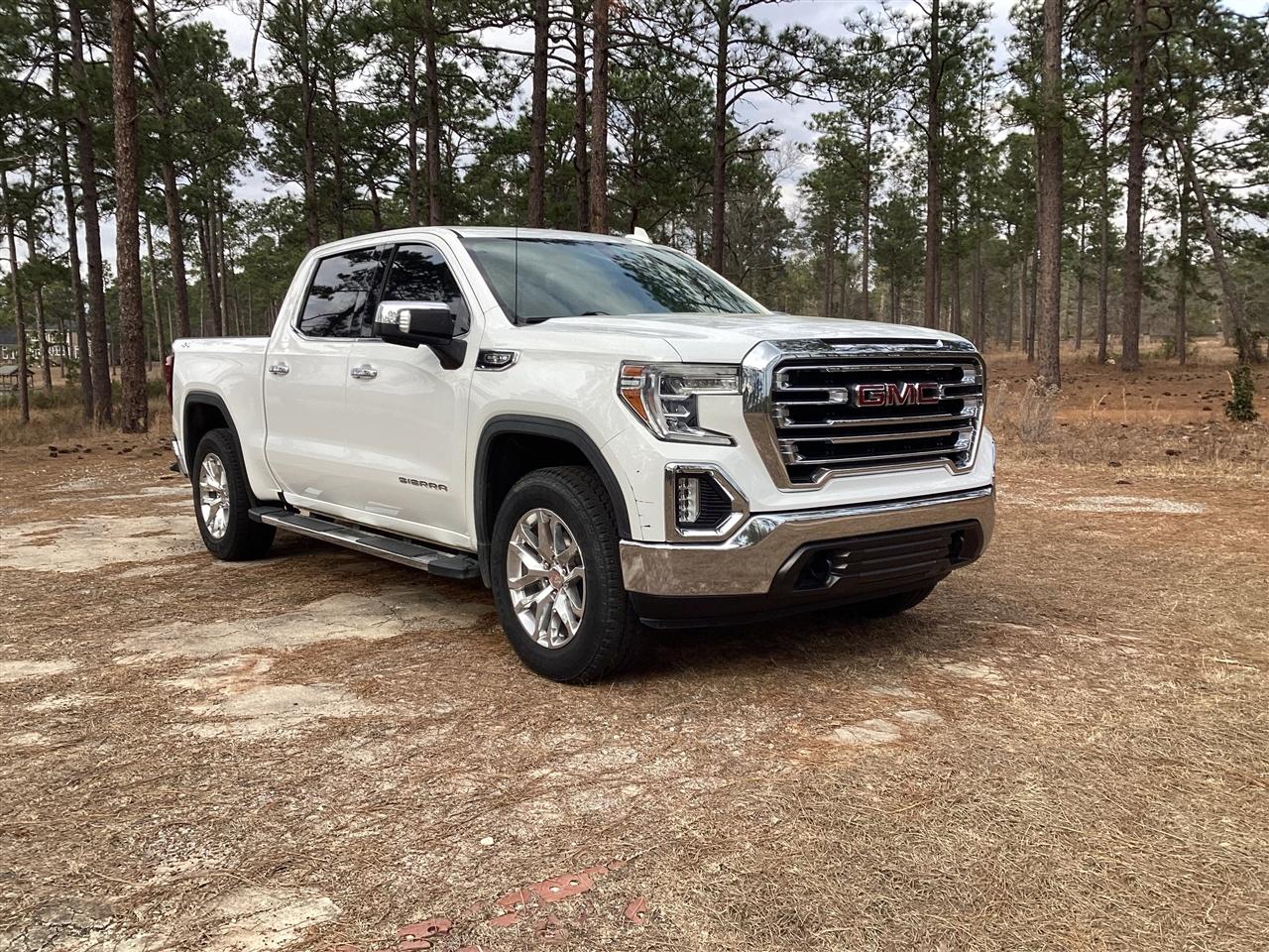 GMC Sierra 1500 4WD Crew Cab 147" SLT 2020