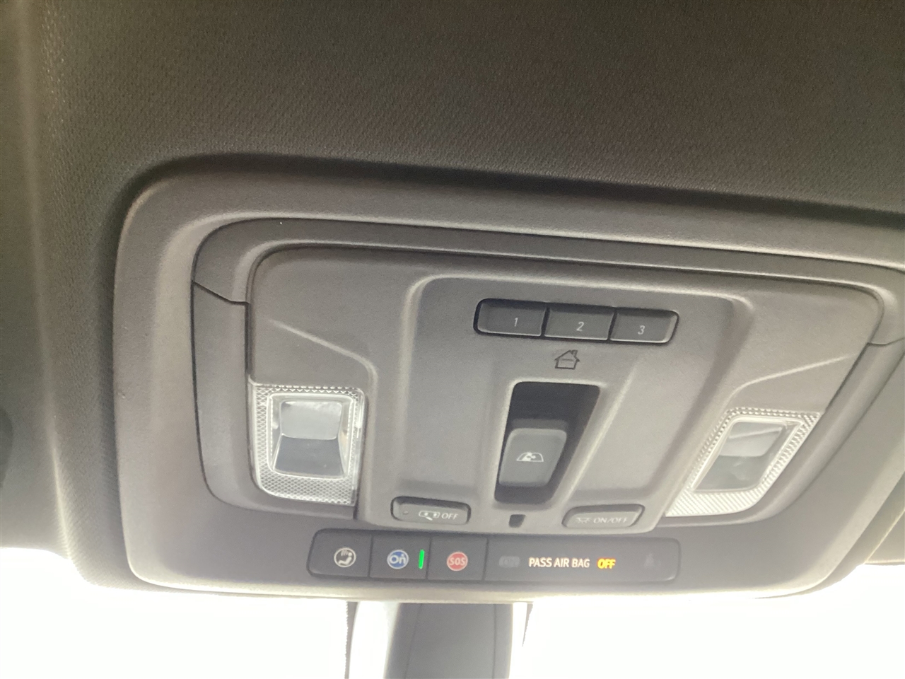 Chevrolet Silverado 1500 4WD Crew Cab 147" LT 2020