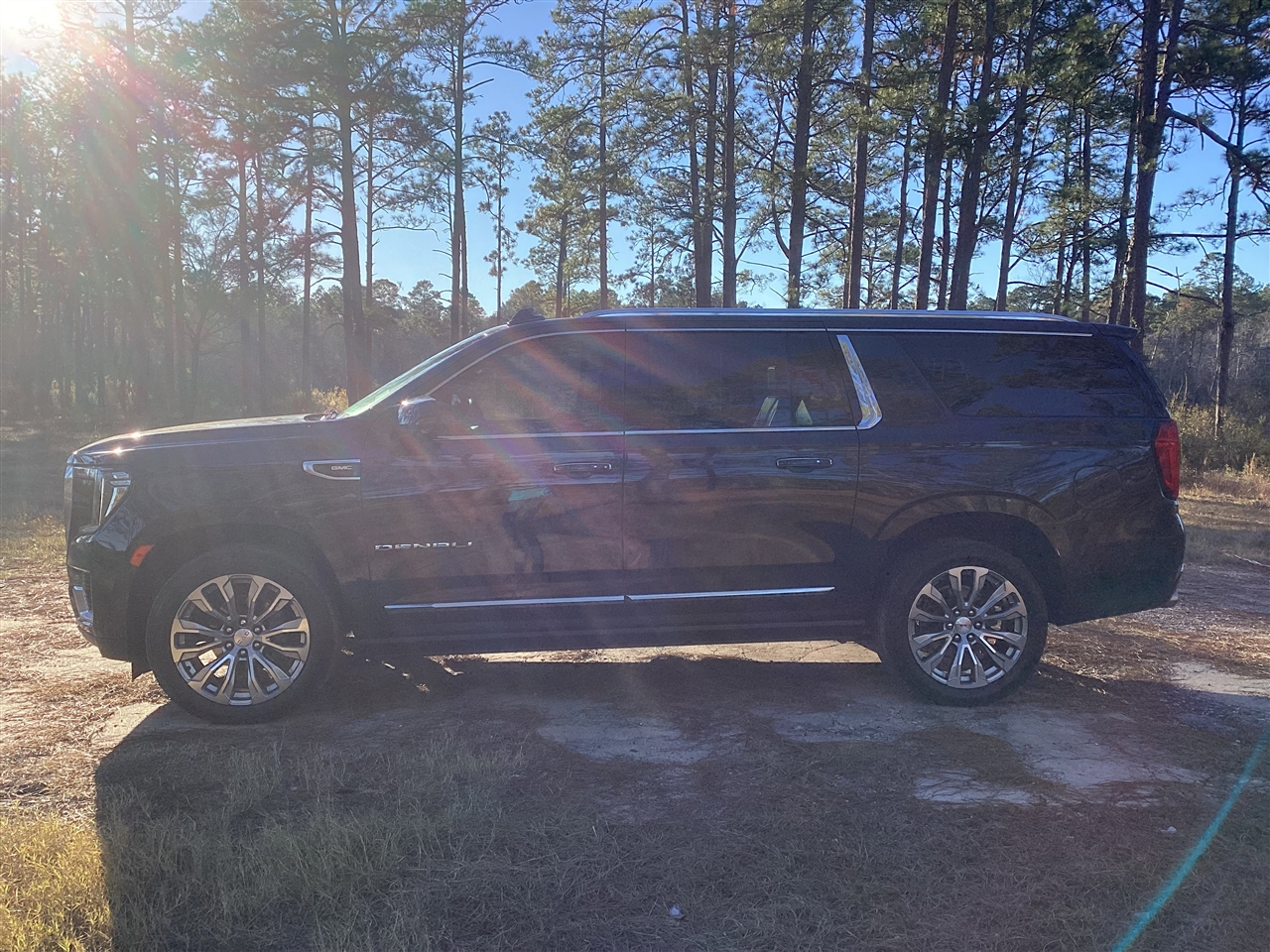GMC Yukon XL 4WD 4dr Denali 2024