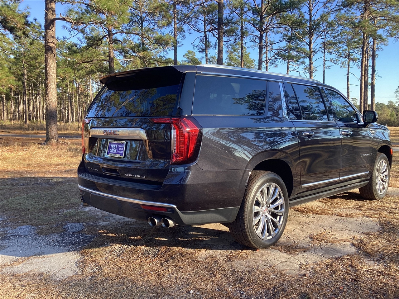 GMC Yukon XL 4WD 4dr Denali 2024