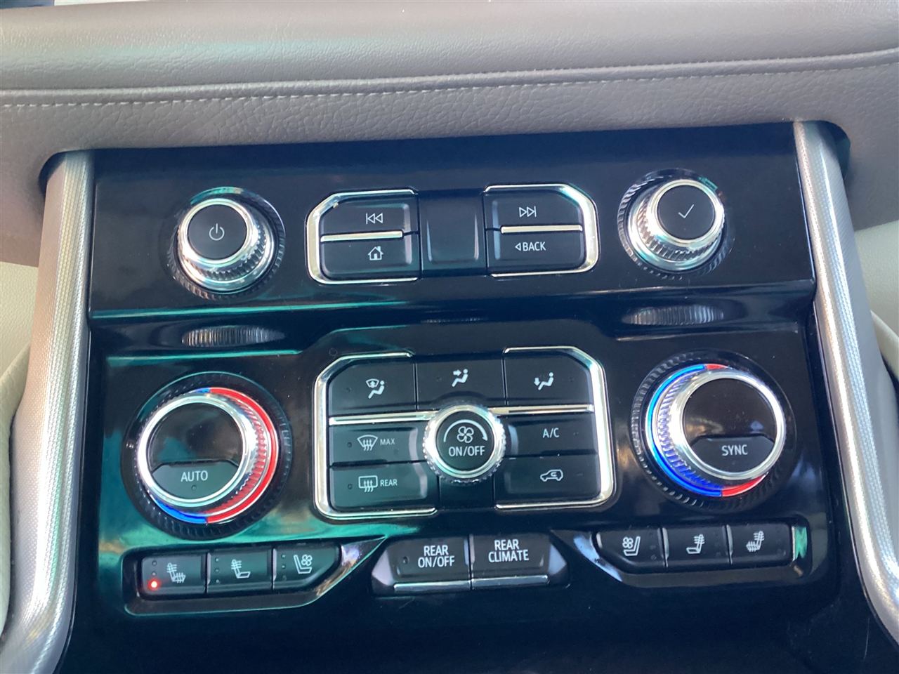 GMC Yukon XL 4WD 4dr Denali 2024