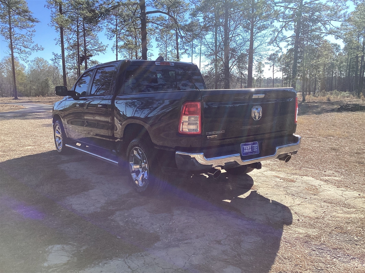 RAM 1500 Big Horn 4x2 Crew Cab 5'7" Box 2020