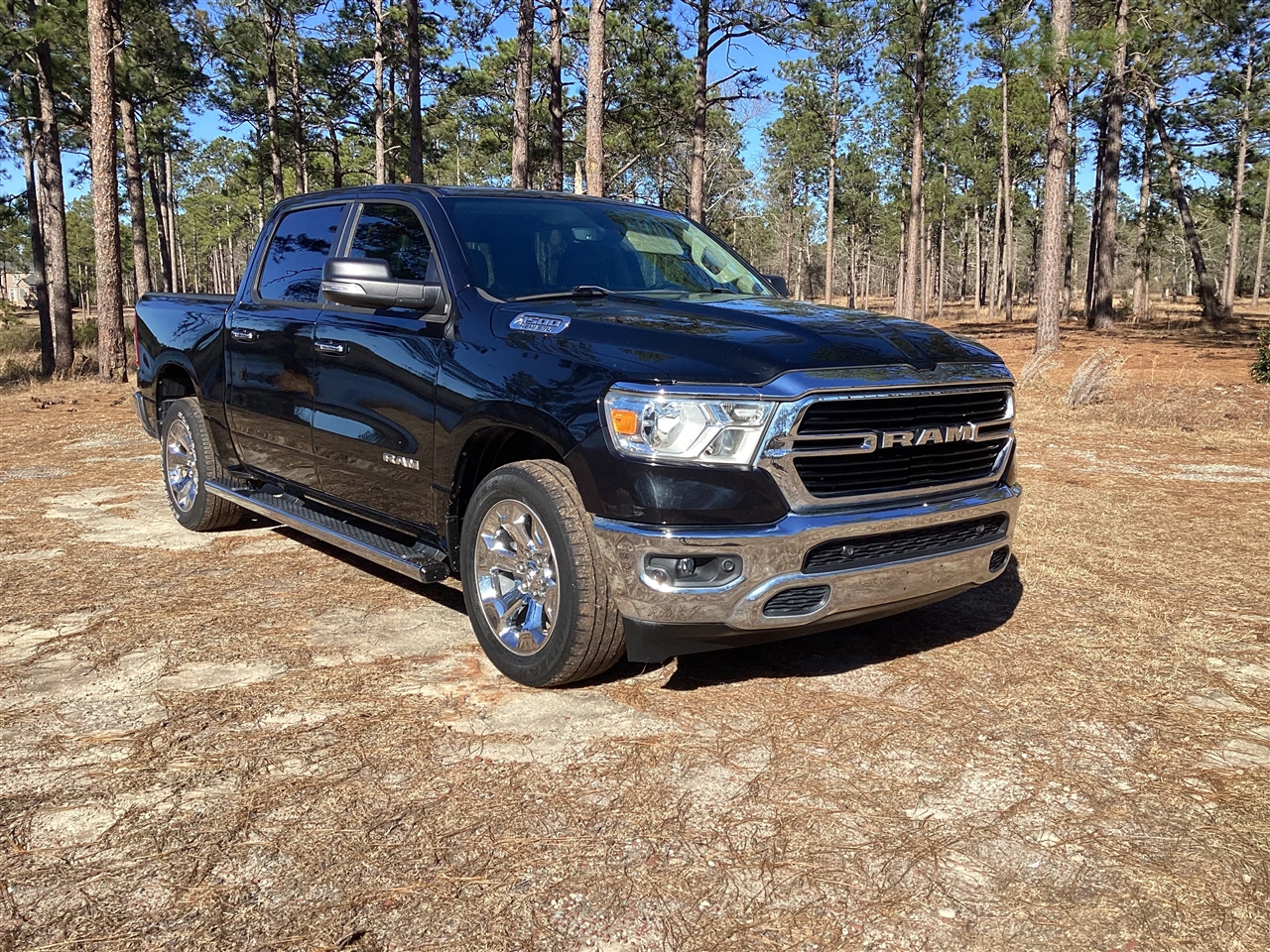 RAM 1500 Big Horn 4x2 Crew Cab 5'7" Box 2020