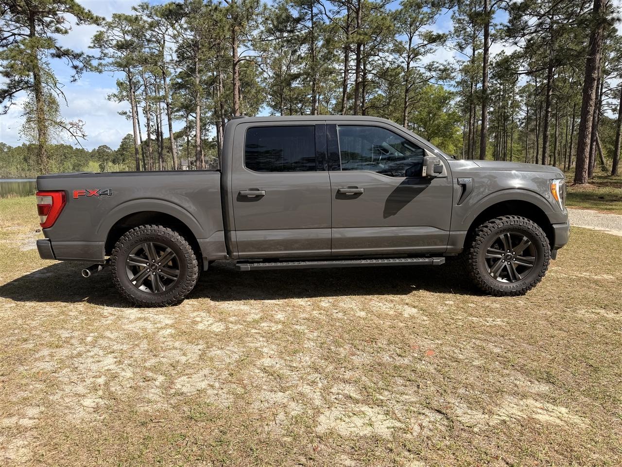 Ford F-150 XL 4WD SuperCrew 5.5' Box 2021