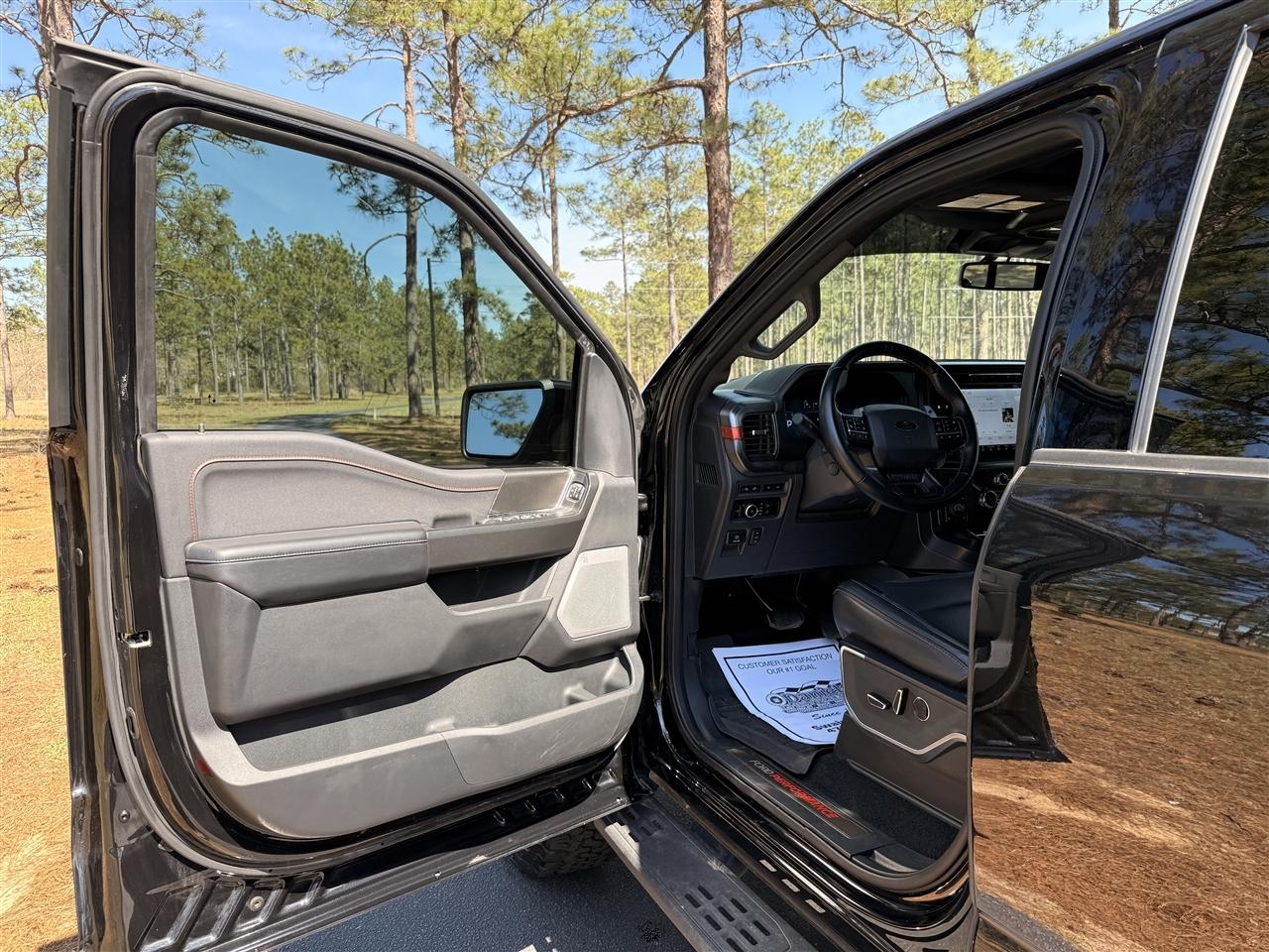 Ford F-150 Raptor 4WD SuperCrew 5.5' Box 2024