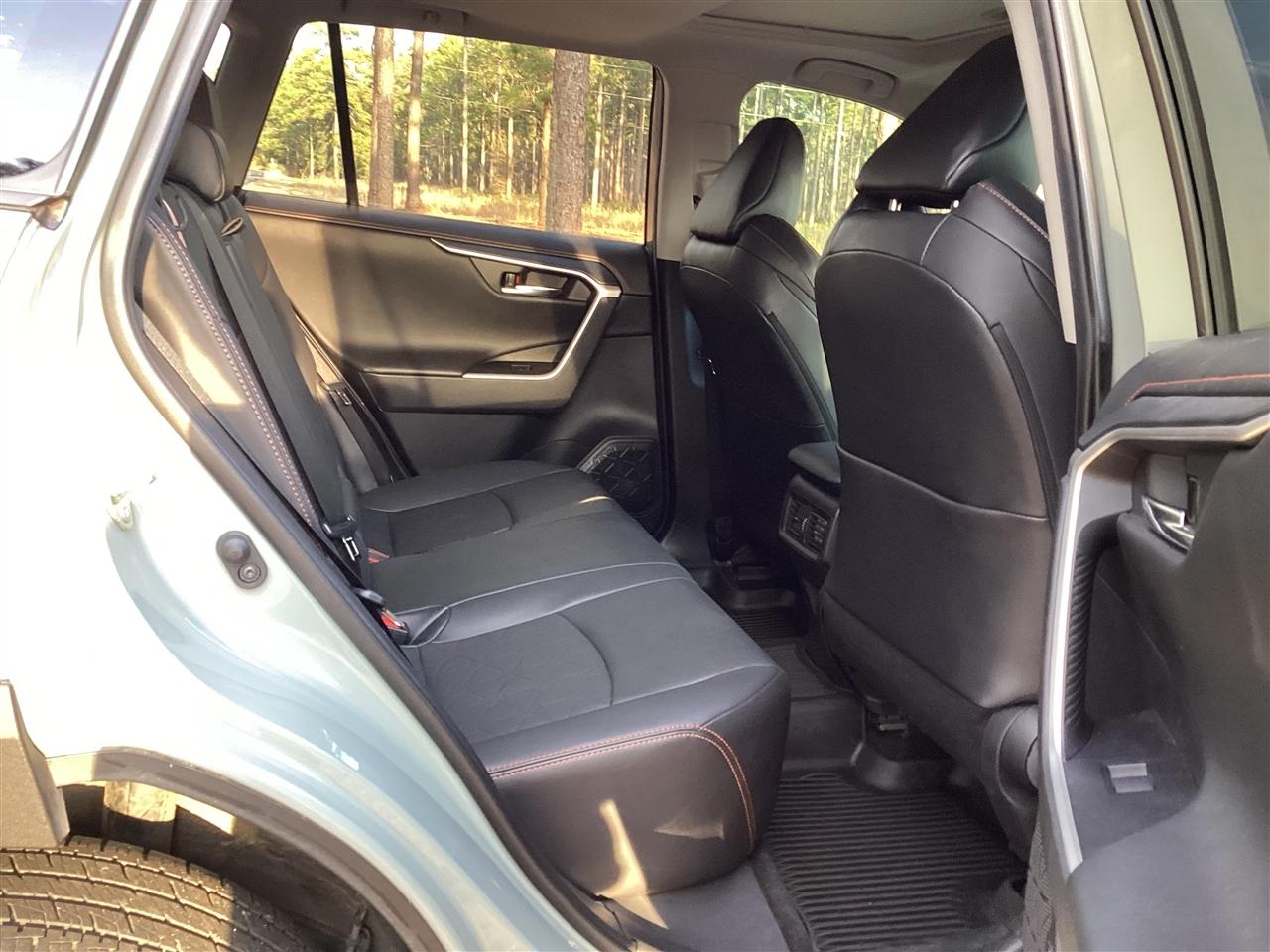 Toyota RAV4 TRD Off Road AWD (Natl) 2020